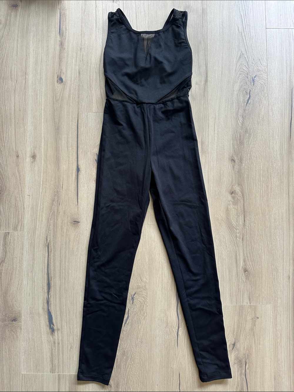 Classic Black Sleeveless Jumpsuit with Sleek Fit